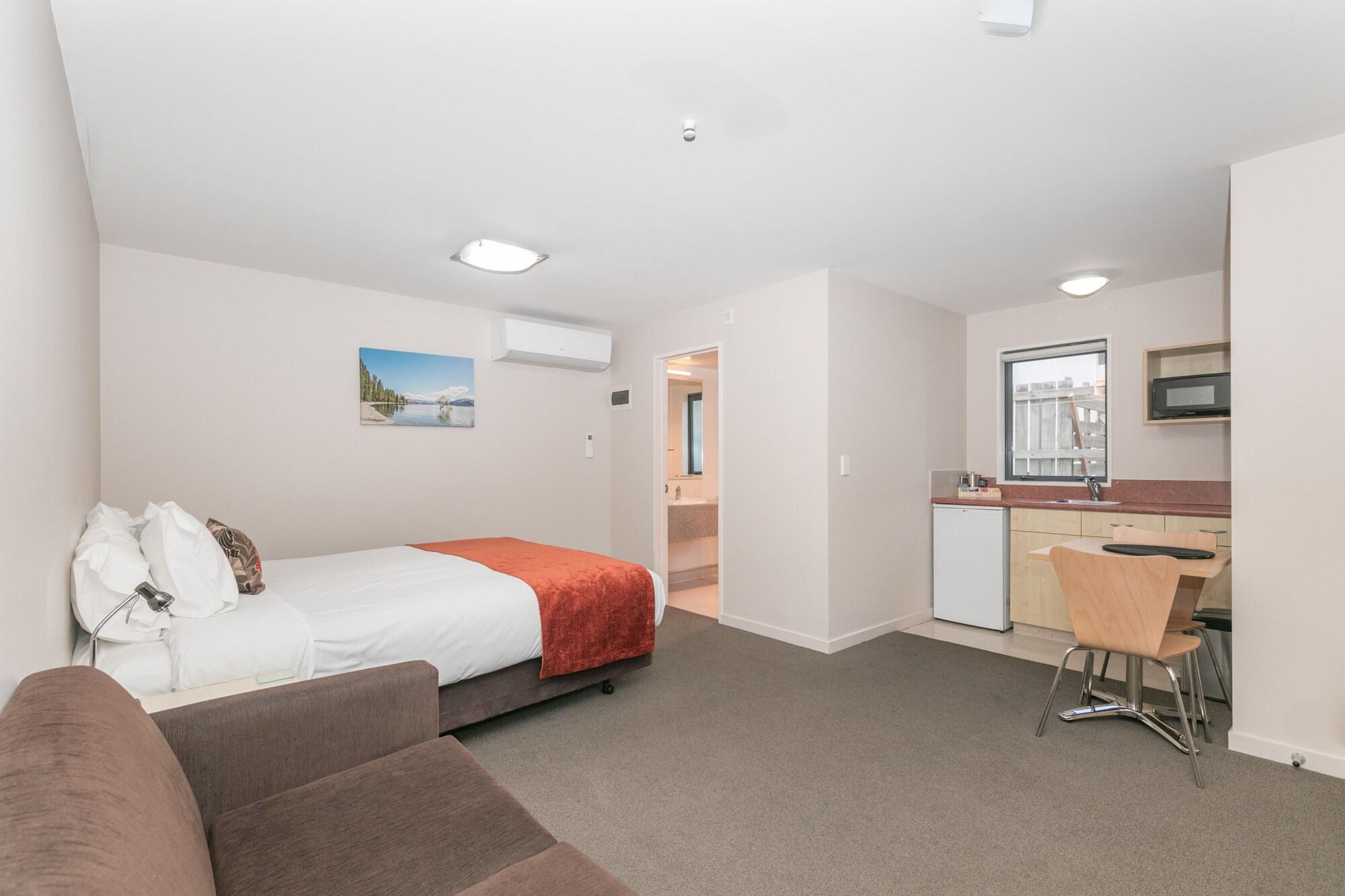 Bella Vista Motel Lake Wanaka Exterior photo