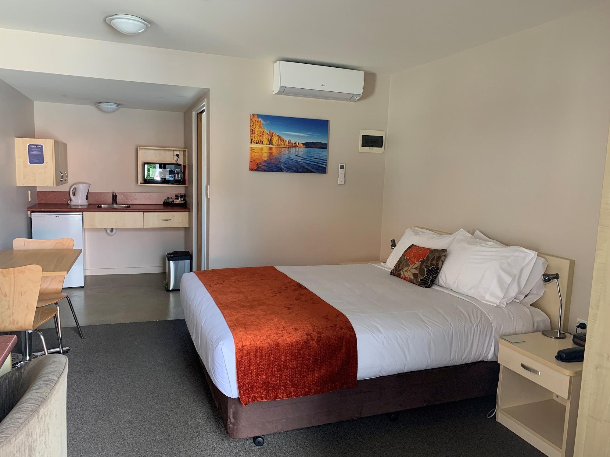 Bella Vista Motel Lake Wanaka Exterior photo