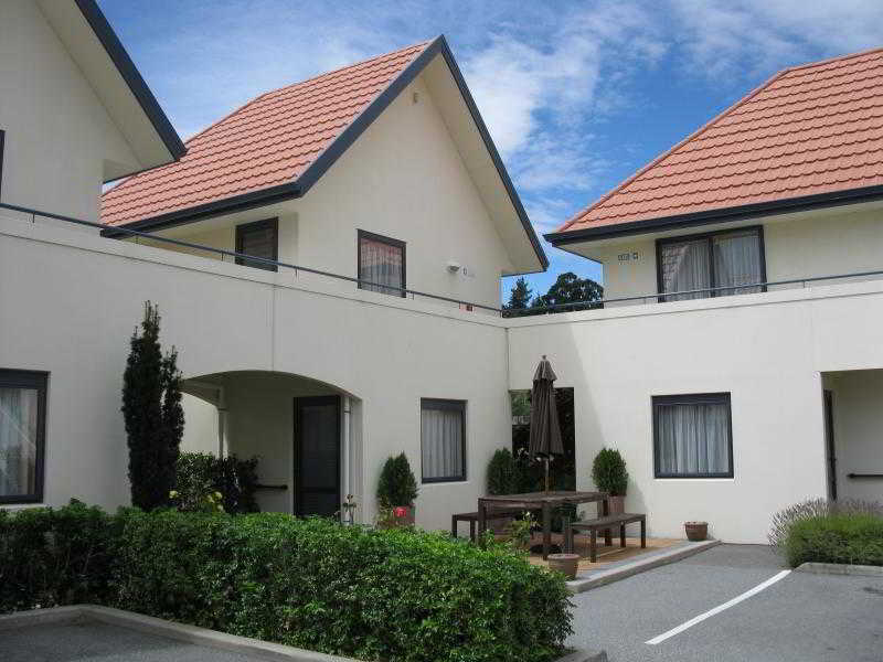 Bella Vista Motel Lake Wanaka Exterior photo
