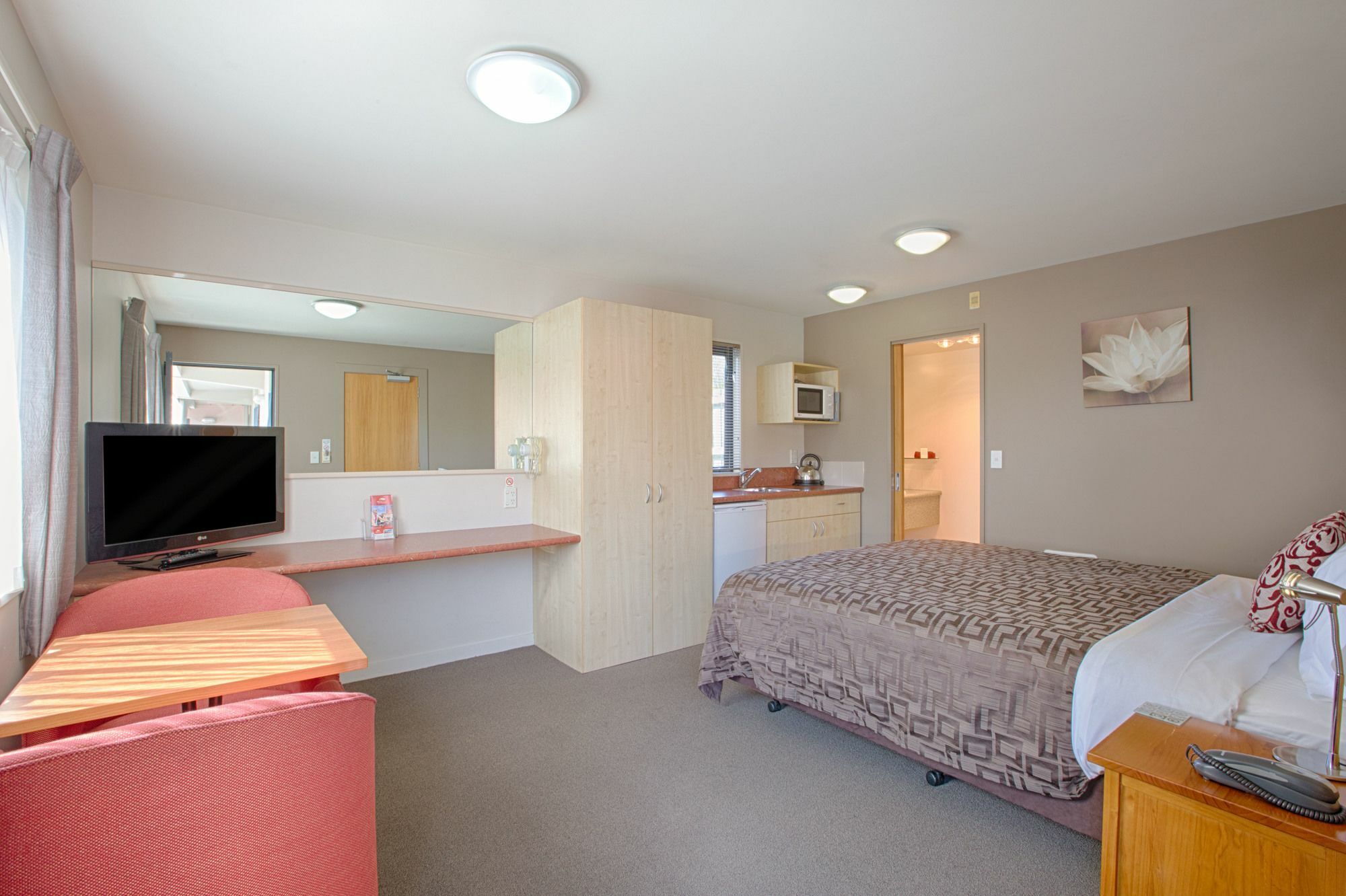 Bella Vista Motel Lake Wanaka Exterior photo